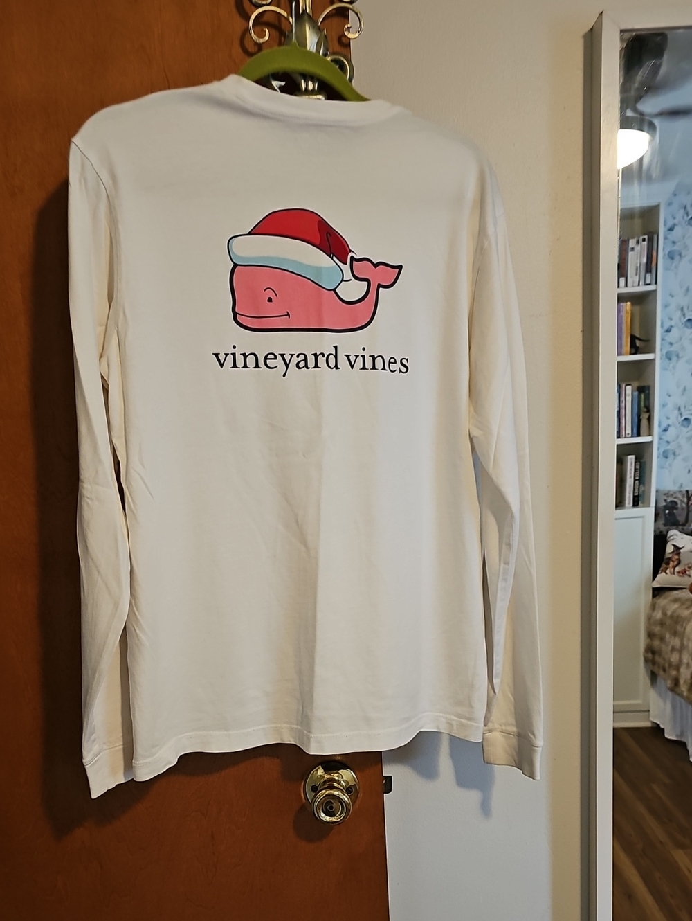Vineyard Vines White Long-Sleeve Shirt with Pink Whale and Red Santa Hat
